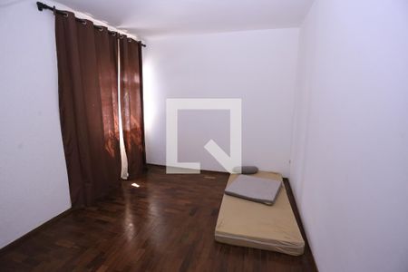 Quarto 2 de casa para alugar com 3 quartos, 130m² em Ceilândia Sul , Brasília