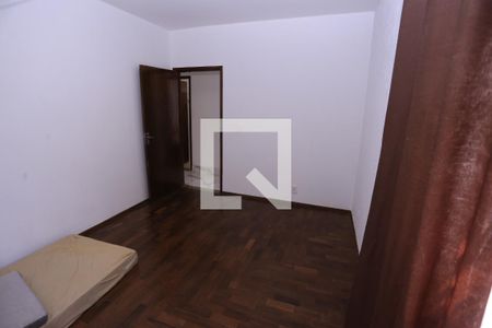 Quarto 2 de casa para alugar com 3 quartos, 130m² em Ceilândia Sul , Brasília