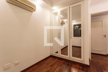 Apartamento para alugar com 3 quartos, 113m² em Indianópolis, São Paulo