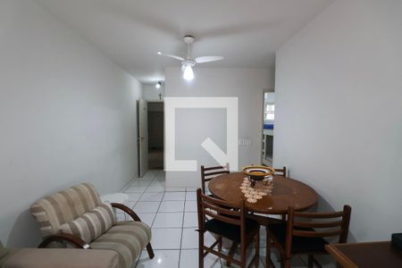 Sala de apartamento para alugar com 2 quartos, 65m² em Balneario Cidade Atlantica, Guarujá