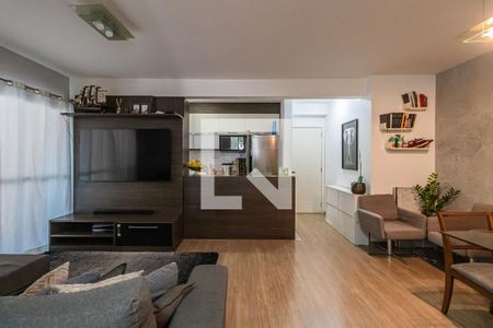 Sala de apartamento para alugar com 2 quartos, 86m² em Empresarial 18 do Forte, Barueri