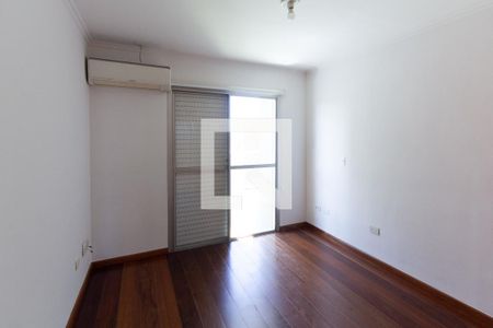 Quarto 1 de apartamento para alugar com 4 quartos, 230m² em Itaim Bibi, São Paulo