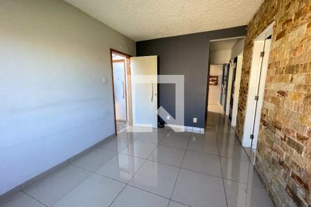 Sala de apartamento para alugar com 2 quartos, 64m² em Vila Centenário, Duque de Caxias