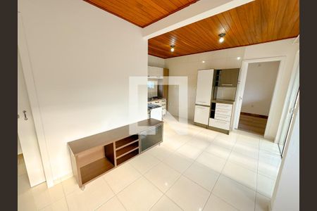 Sala de apartamento para alugar com 2 quartos, 58m² em Ingleses do Rio Vermelho, Florianópolis