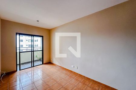 Sala de apartamento à venda com 3 quartos, 68m² em Vila Monumento, São Paulo