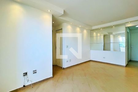 Sala de apartamento para alugar com 2 quartos, 64m² em Vila Tijuco, Guarulhos