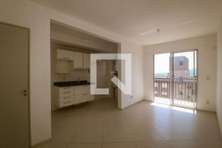 Sala de apartamento para alugar com 3 quartos, 68m² em Tristeza, Porto Alegre