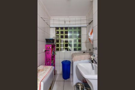 Área de Serviço  de apartamento para alugar com 2 quartos, 62m² em Conceicao, Osasco