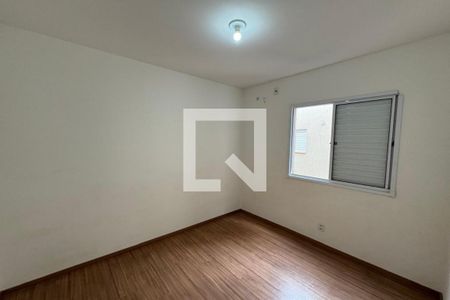 Dormitório 01 de apartamento para alugar com 2 quartos, 45m² em Valentina Figueiredo, Ribeirão Preto