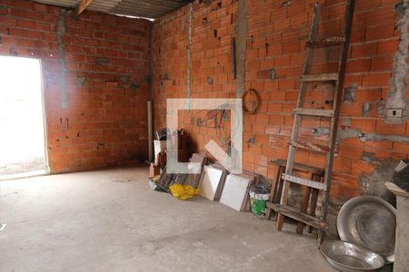 Casa à venda com 125m², 3 quartos e 2 vagas Casa à venda com 125m², 3 quartos e 2 vagasTerraço