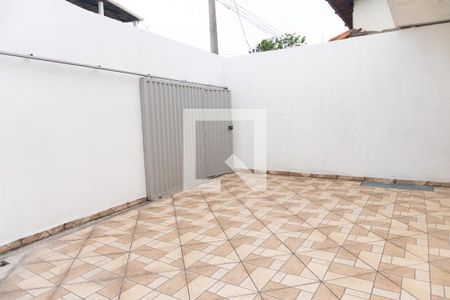 Garagem de casa para alugar com 3 quartos, 180m² em Vila Panama, Contagem