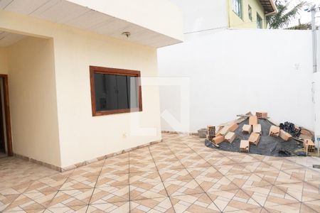 Garagem de casa para alugar com 3 quartos, 180m² em Vila Panama, Contagem