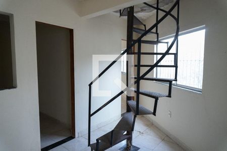 Sala de casa à venda com 3 quartos, 180m² em Vila Panama, Contagem