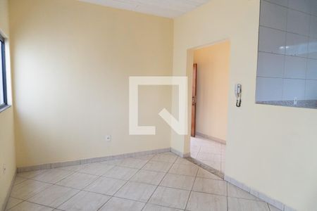 Sala de casa à venda com 3 quartos, 180m² em Vila Panama, Contagem