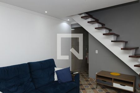 Sala de casa de condomínio à venda com 4 quartos, 91m² em Jardim Helena, São Paulo