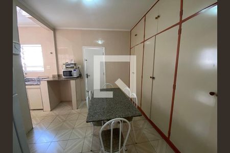 Foto 10 de casa à venda com 3 quartos, 180m² em Vila Monumento, São Paulo