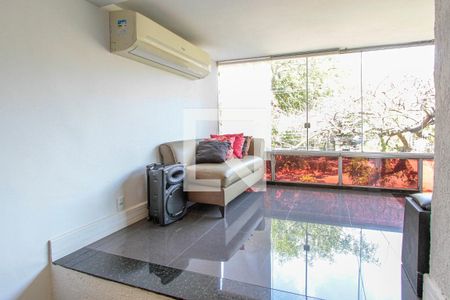 Sala de apartamento para alugar com 4 quartos, 150m² em Barra da Tijuca, Rio de Janeiro