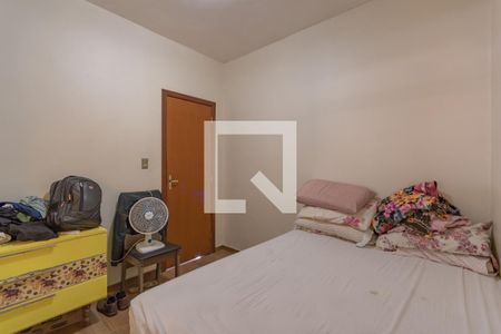 Quarto 1 de casa à venda com 3 quartos, 374m² em Rio Branco, Belo Horizonte