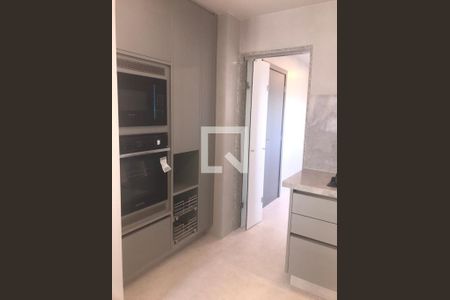 Cozinha de apartamento para alugar com 3 quartos, 234m² em Pituba, Salvador