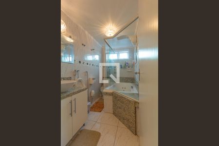 Apartamento à venda com 70m², 2 quartos e sem vaga Apartamento à venda com 70m², 2 quartos e sem vagaBanheiro