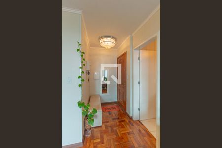 Hall de entrada de apartamento à venda com 2 quartos, 70m² em Marechal Rondon, Canoas