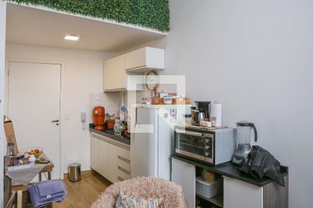 Sala e Cozinha de kitnet/studio para alugar com 1 quarto, 35m² em Vila Anglo Brasileira, São Paulo