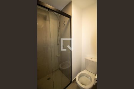 Banheiro de apartamento para alugar com 1 quarto, 31m² em Butantã, São Paulo