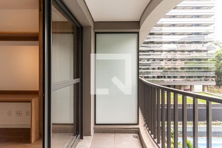 Varanda de kitnet/studio para alugar com 1 quarto, 25m² em Santa Ifigênia, São Paulo