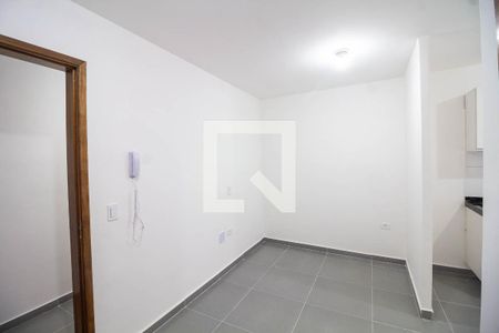 Sala de apartamento para alugar com 1 quarto, 30m² em Presidente Altino, Osasco