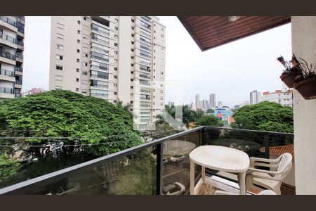 Varanda da Suíte de apartamento à venda com 4 quartos, 146m² em Cambuí, Campinas