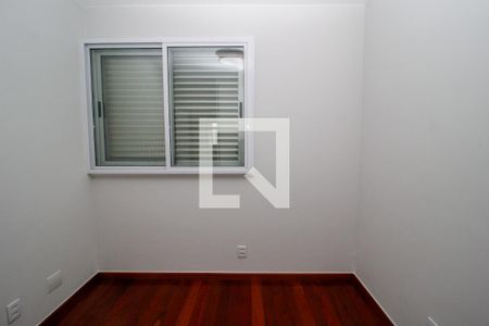 Banheiro de apartamento para alugar com 3 quartos, 86m² em Funcionários, Belo Horizonte