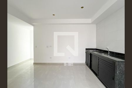 Sala/Cozinha de apartamento para alugar com 1 quarto, 49m² em Vila Mangalot, São Paulo