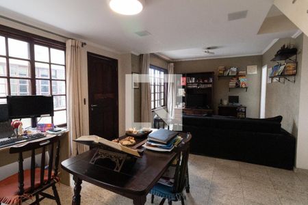 Sala de casa de condomínio para alugar com 3 quartos, 192m² em Jardim Ester, São Paulo