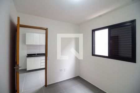 Quarto 2 de apartamento para alugar com 2 quartos, 40m² em Presidente Altino, Osasco