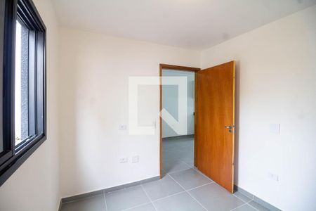 Quarto de apartamento para alugar com 2 quartos, 40m² em Presidente Altino, Osasco