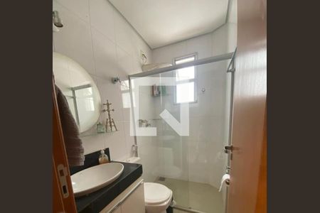 Apartamento à venda com 230m², 3 quartos e 3 vagas Apartamento à venda com 230m², 3 quartos e 3 vagasBanheiro