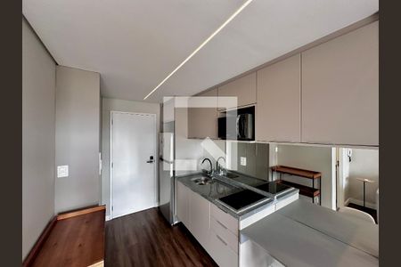 Cozinha de kitnet/studio à venda com 0 quarto, 25m² em Campo Belo, São Paulo