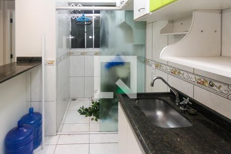 Cozinha de apartamento para alugar com 2 quartos, 41m² em Jardim Santa Terezinha (zona Leste), São Paulo