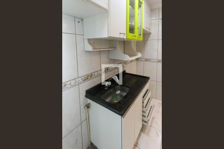 Cozinha de apartamento para alugar com 2 quartos, 41m² em Jardim Santa Terezinha (zona Leste), São Paulo