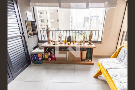 Varanda e Área de serviço de apartamento para alugar com 2 quartos, 50m² em Brás, São Paulo