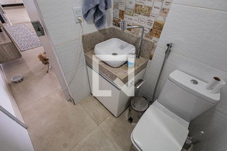 Lavabo de apartamento para alugar com 3 quartos, 242m² em Planalto, Belo Horizonte