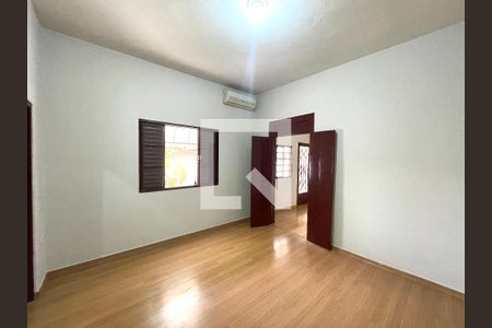 Quarto 1 de casa à venda com 2 quartos, 122m² em Vila Municipal, Jundiaí