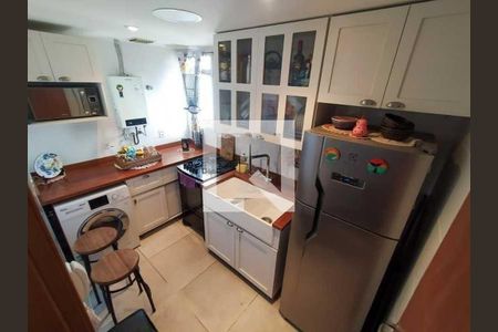 Apartamento à venda com 3 quartos, 130m² em Praça da Bandeira, Rio de Janeiro