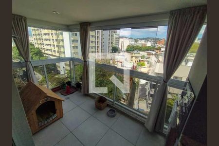 Apartamento à venda com 3 quartos, 130m² em Praça da Bandeira, Rio de Janeiro