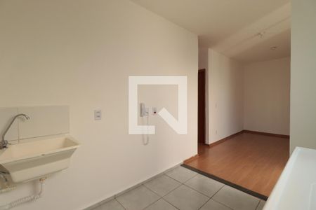 Cozinha  de apartamento para alugar com 2 quartos, 45m² em Chácaras Hipica, Ribeirão Preto