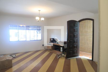 Sala de casa para alugar com 4 quartos, 200m² em Mirandópolis, São Paulo