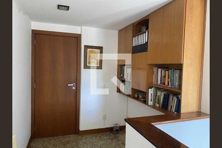 Apartamento à venda com 5 quartos, 405m² em Barra da Tijuca, Rio de Janeiro