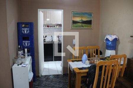 Sala de apartamento para alugar com 2 quartos, 50m² em Califórnia, Belo Horizonte