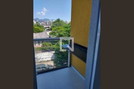 Apartamento à venda com 2 quartos, 57m² em Taquara, Rio de Janeiro