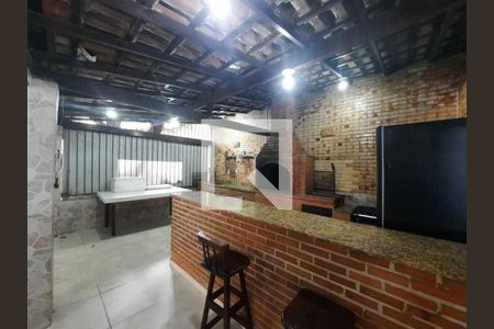 Apartamento à venda com 92m², 2 quartos e 1 vaga